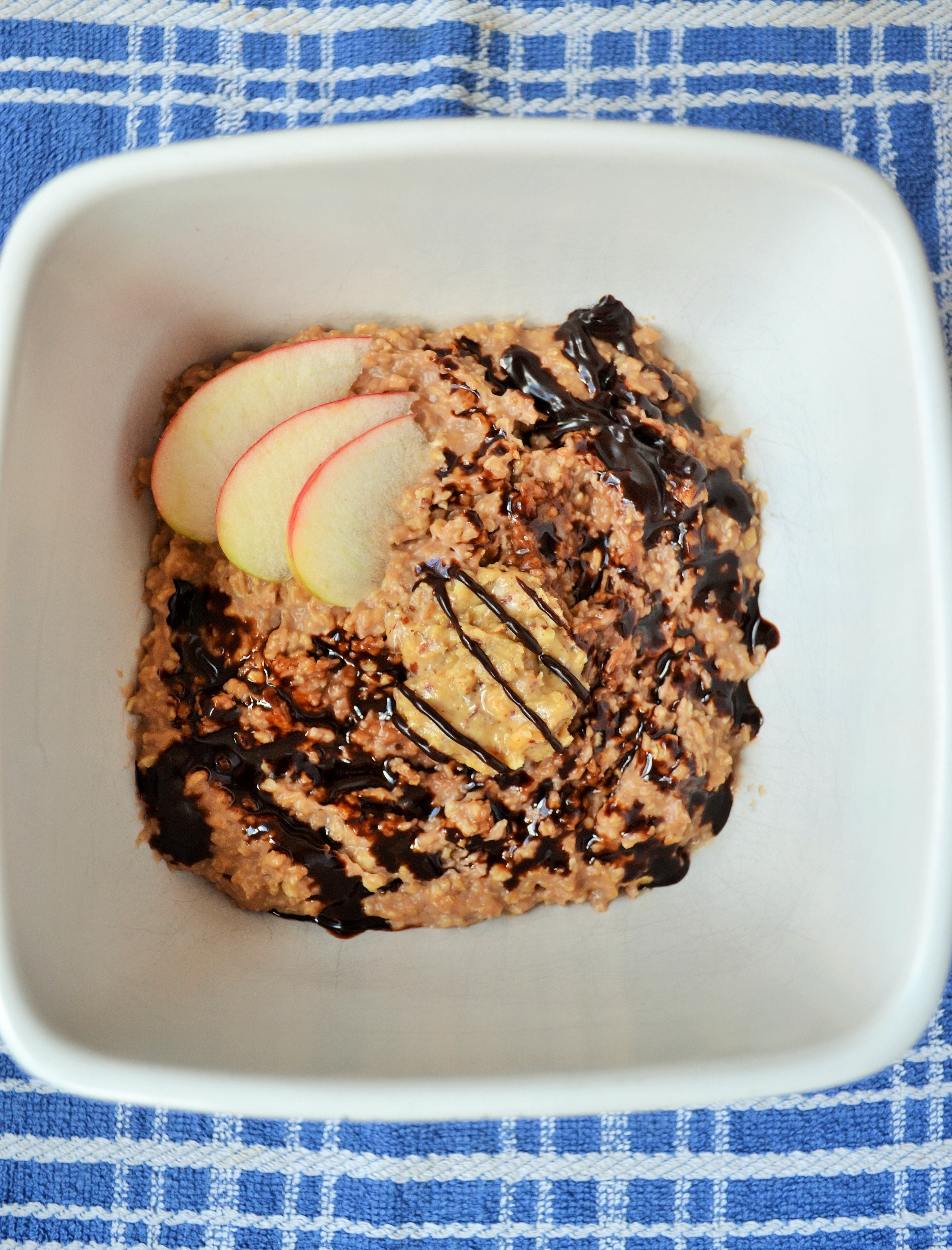 Chocolate Porridge with Apple